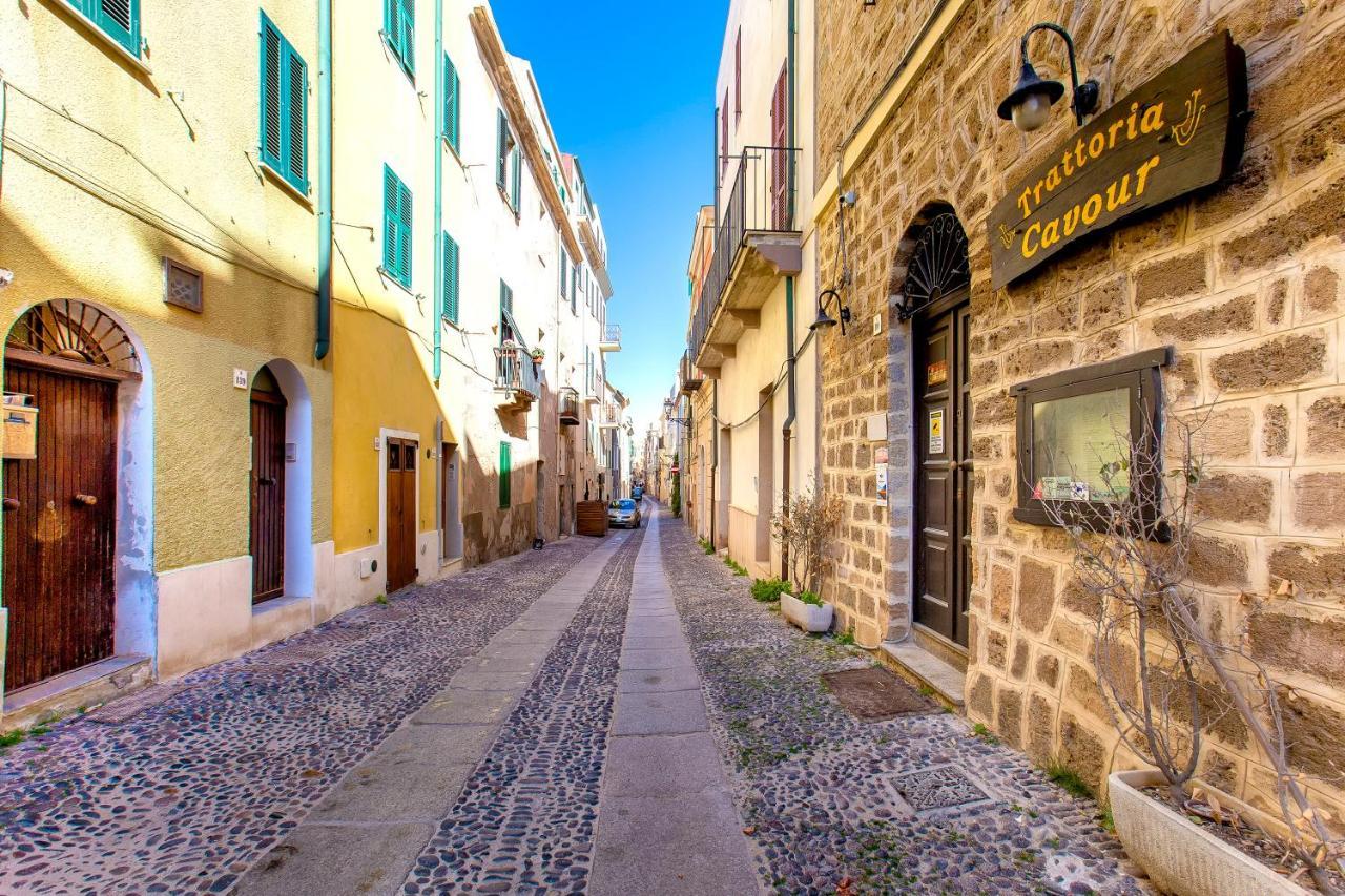 Sardinia Re - Cavour Loft Sea View Lägenhet Alghero Exteriör bild